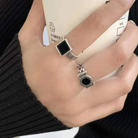 Minimalist 925 Sterling Silver Black Square Ring Adjustable Size - Picture 2 of 4